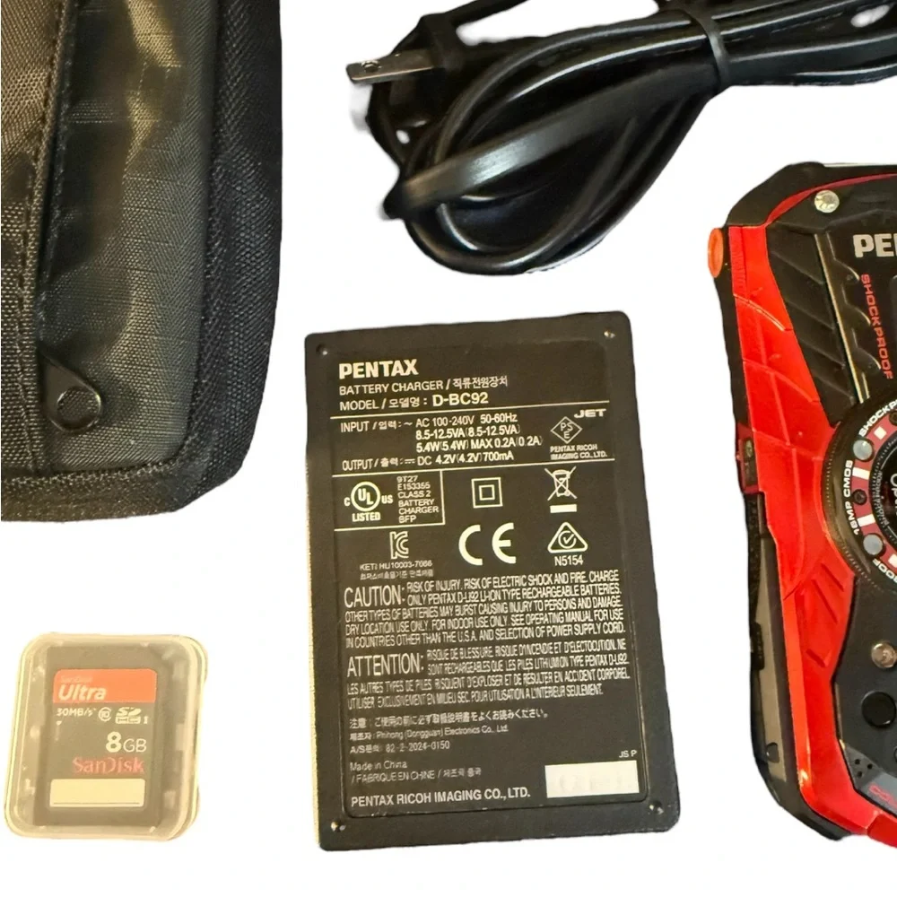 PENTAX  Optio WG-2 Camera Red Tested Working with Battery and charger Case SIM